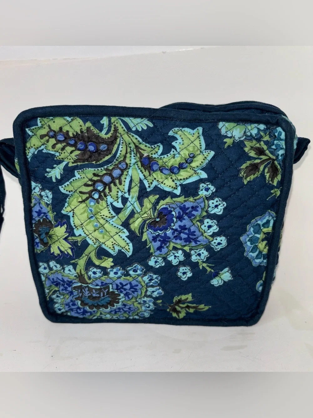 April Cornell Quilted Floral Cosmetic Travel Bag Blue Cotton NWT